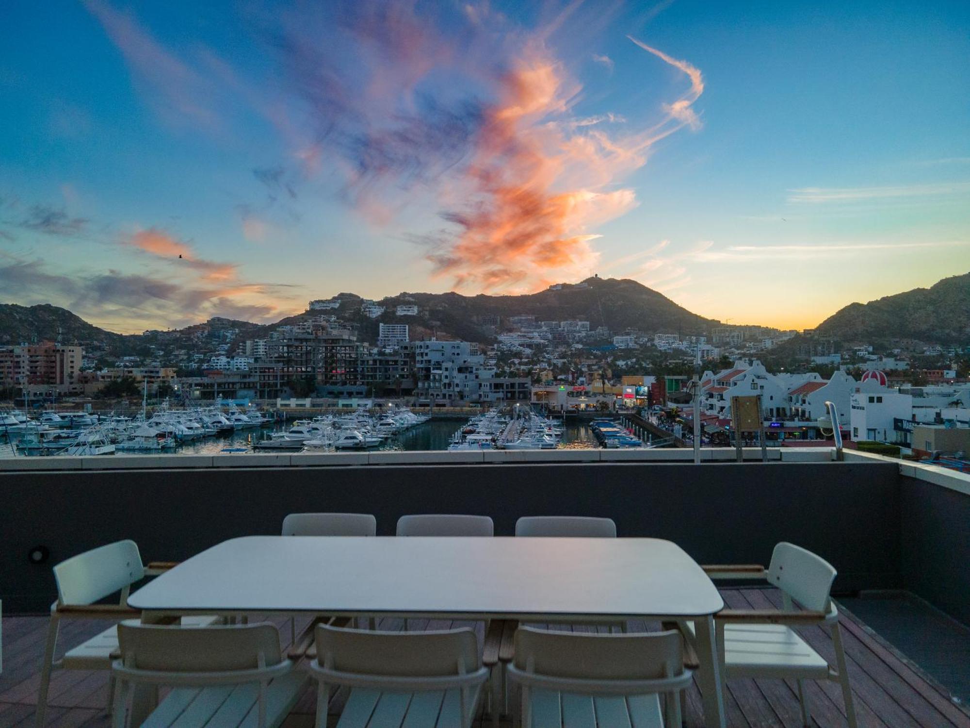 The Paraiso Residences At Marina Cabo カボ・サン・ルーカス エクステリア 写真