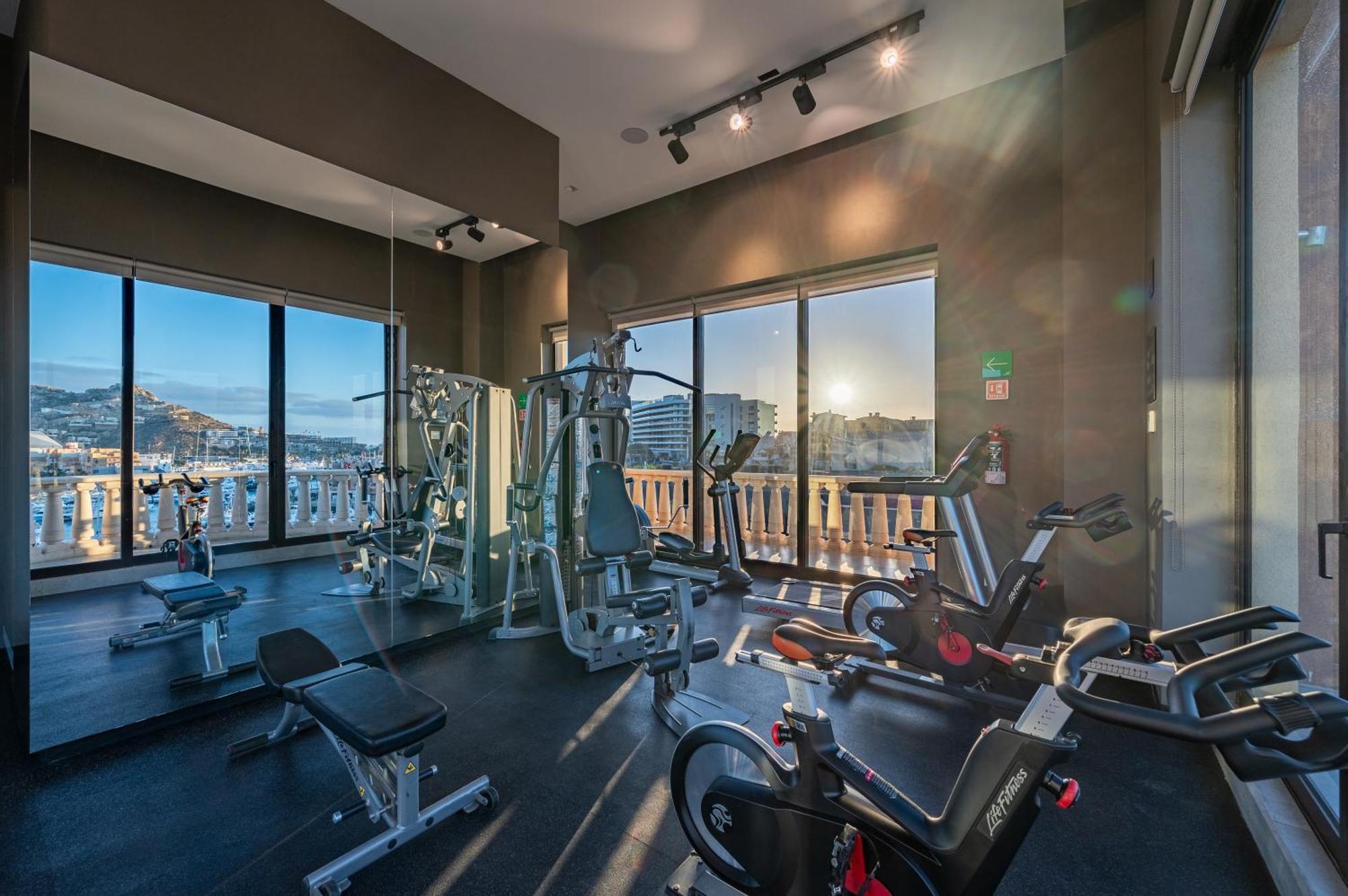 The Paraiso Residences At Marina Cabo カボ・サン・ルーカス エクステリア 写真