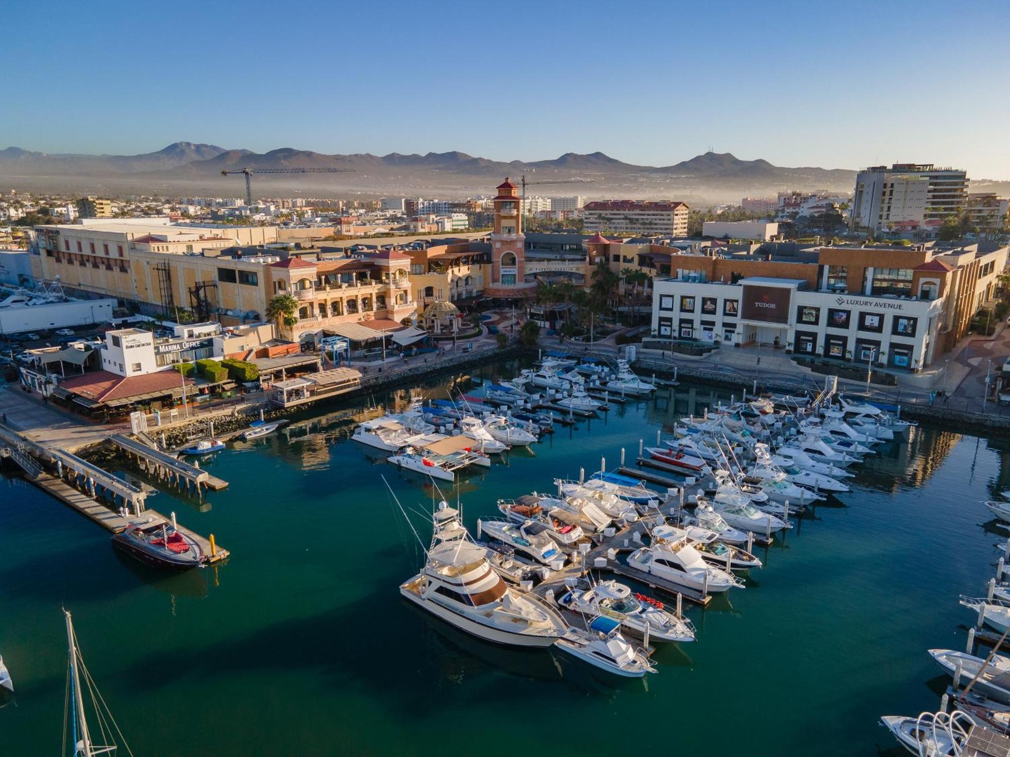 The Paraiso Residences At Marina Cabo カボ・サン・ルーカス エクステリア 写真